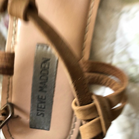 Steve Madden sandals - Picture 2 of 2
